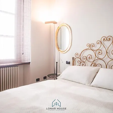 Apartment Arona Center - House Erre - Free Parking Dormelletto