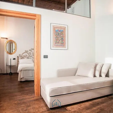 Apartment Arona Center - House Erre - Free Parking Dormelletto